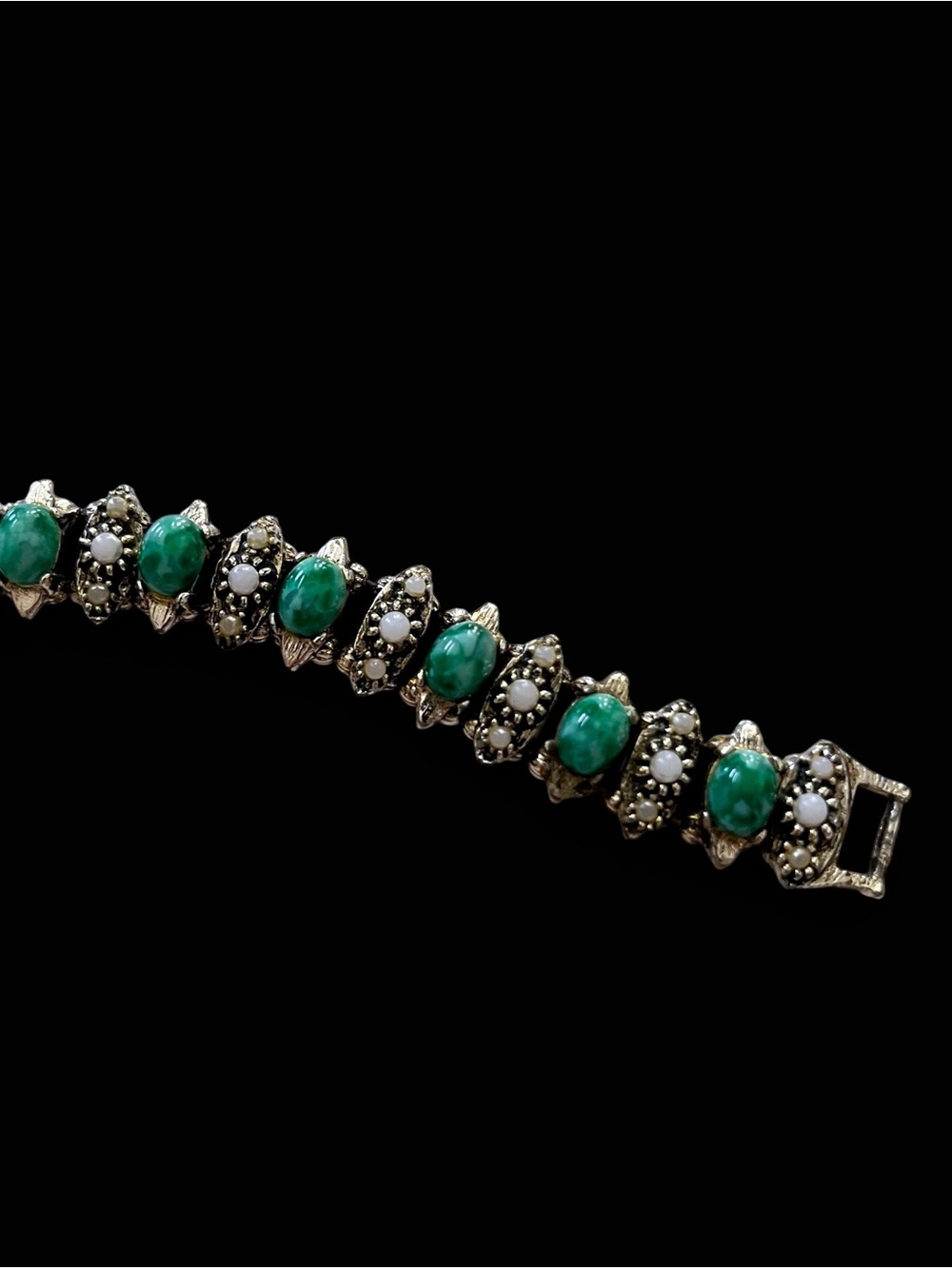Vintage Metal Link Faux Jade Cabachon Bracelet - Picture 3 of 4